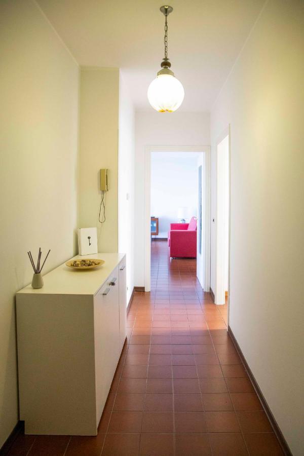 בלגירטה Cloud 9 - Apartment With Stunning Lake View מראה חיצוני תמונה